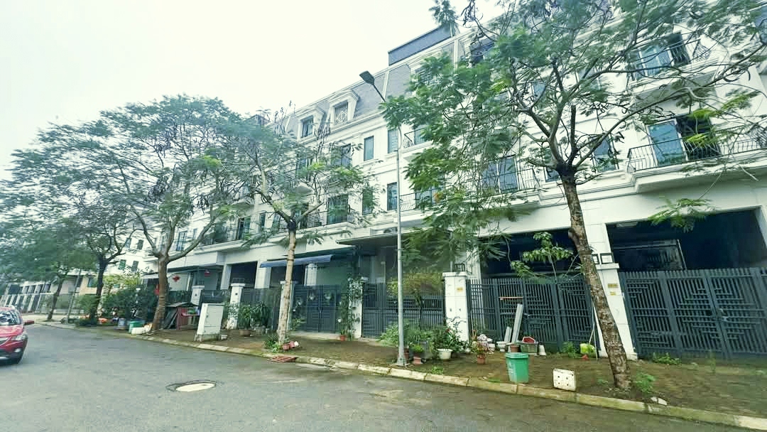 bán nhà Sài Đồng, Long Biên, biệt thự LK 100m x 4T MT6.5m kinh doanh, vỉa hè ô tô tránh, 150tr/m2 - Ảnh chính